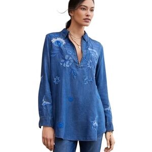 🔴SOLD🔴 Johnny Was Jazmine Shirt Tunic in Denim Blue Floral Embroidery Size Small